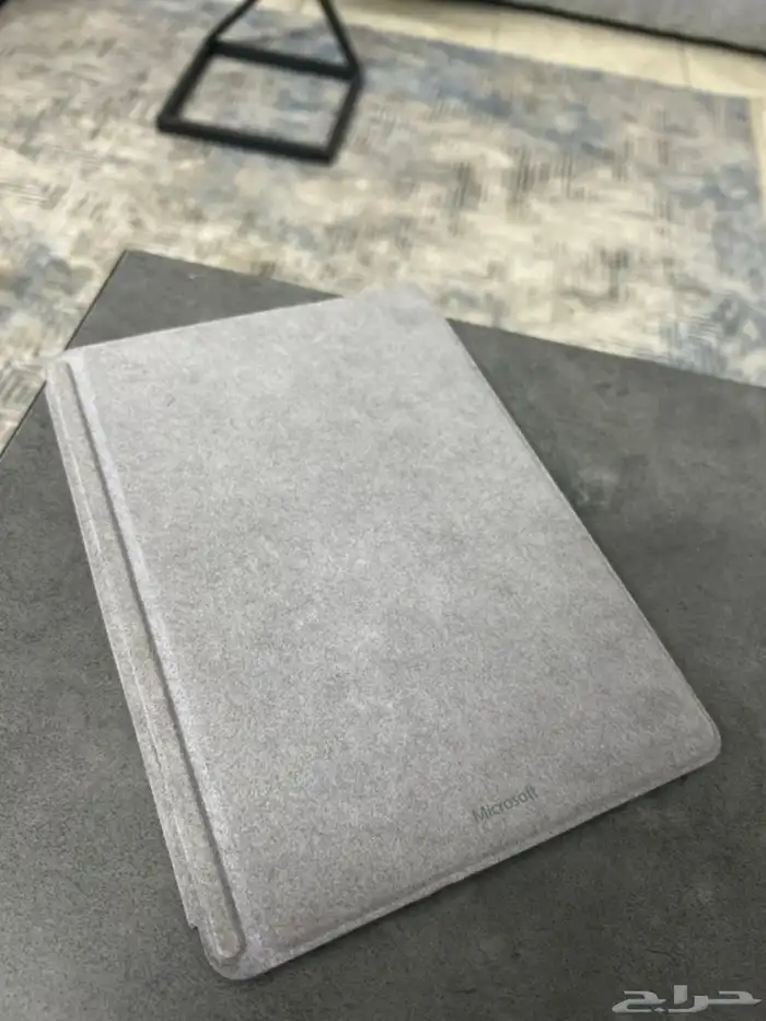 لاب توب ميكروسوفت نظيف جدا مع كيبورد وماوس للبيع 7