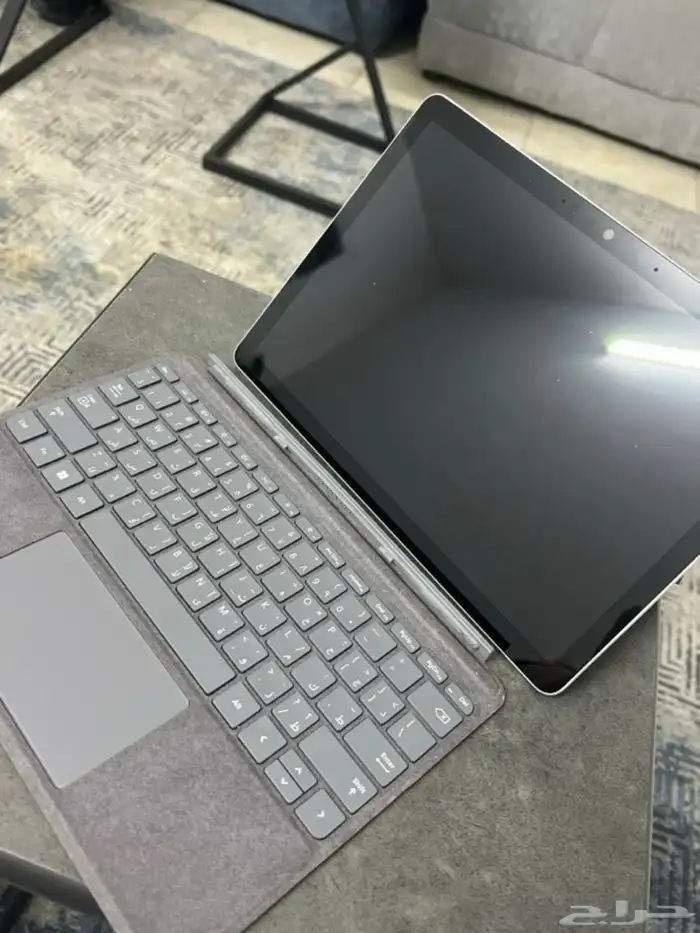 لاب توب ميكروسوفت نظيف جدا مع كيبورد وماوس للبيع 4