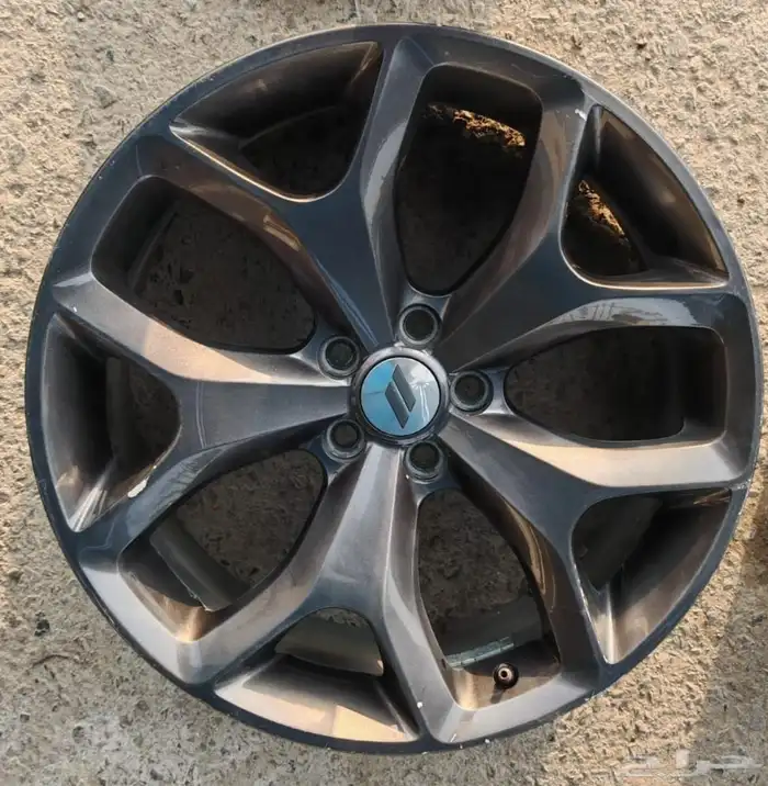 قطع تشارجر RT اصلية مستعملة كبوت جنوط صدام امامي وخلفي 1