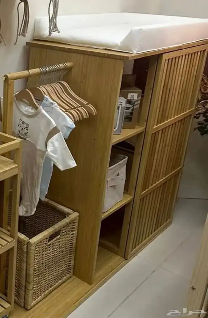 طاولات وكنب واغراض اطفال 10