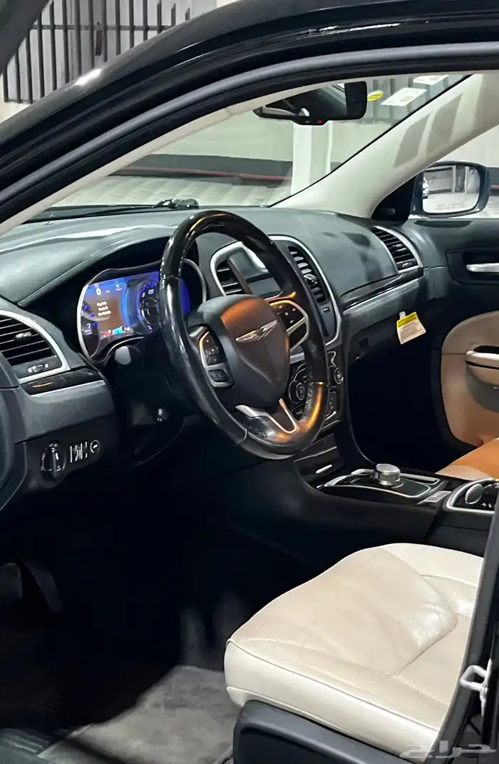 كرايزلر 300 ليميتد 2018 7