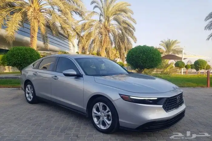 اكورد ستاندر فضي 2023 1