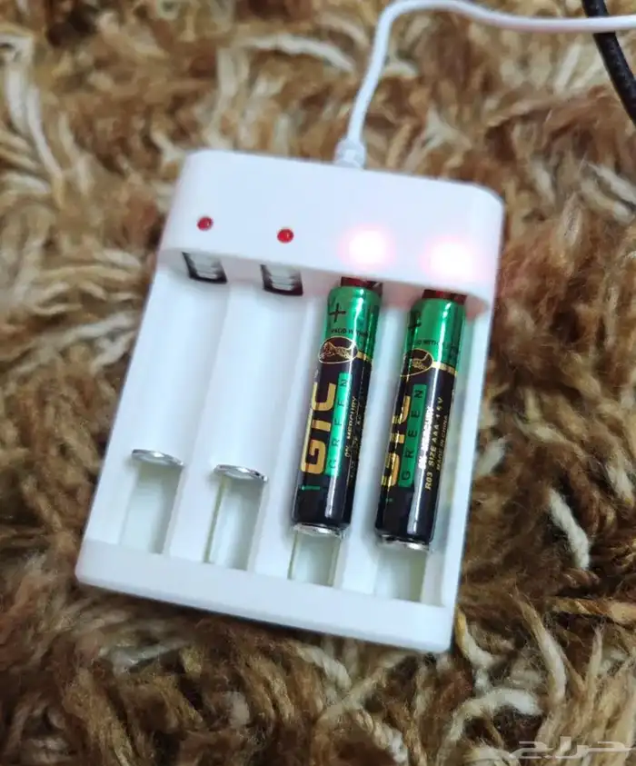 شاحن بطاريات بالجمله ثلاثه وفوق الواحد ب47 1