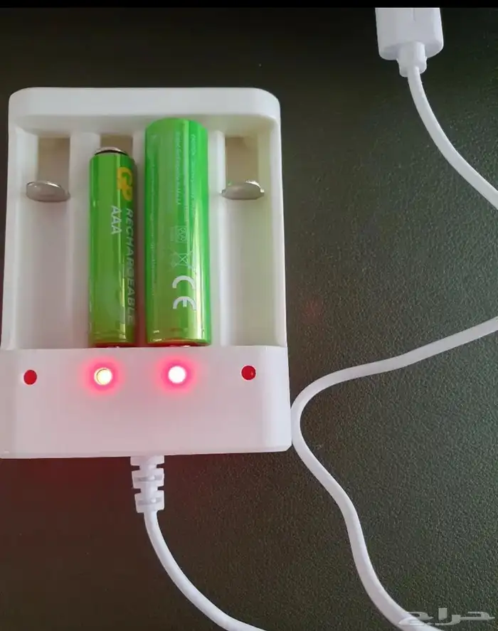 شاحن بطاريات بالجمله ثلاثه وفوق الواحد ب47 2