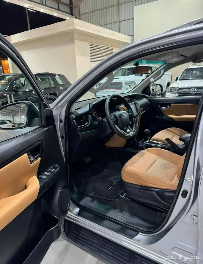 فورتشنر 2023 ديزل 6