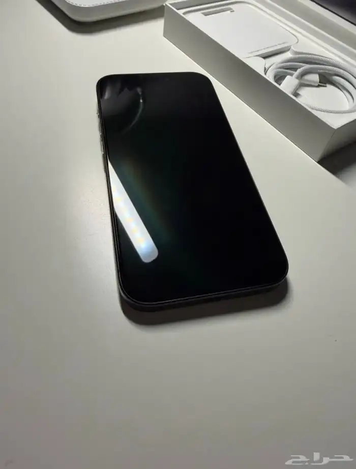 أيفون 15برو 256 اسود 6