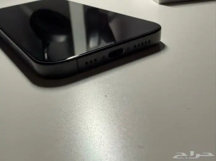 أيفون 15برو 256 اسود 0