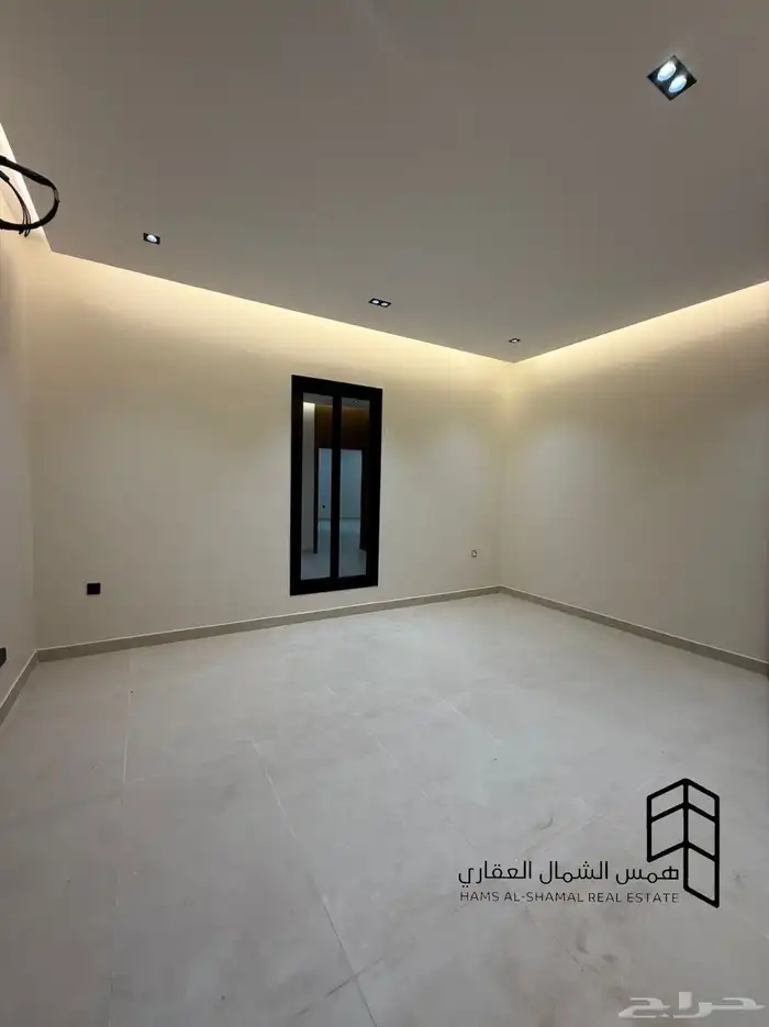 للبيع فيلا نص ارض حي الفلاح 13