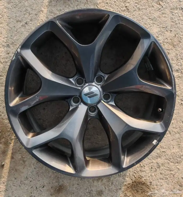 قطع تشارجر RT اصلية مستعملة كبوت جنوط صدام امامي وخلفي 3