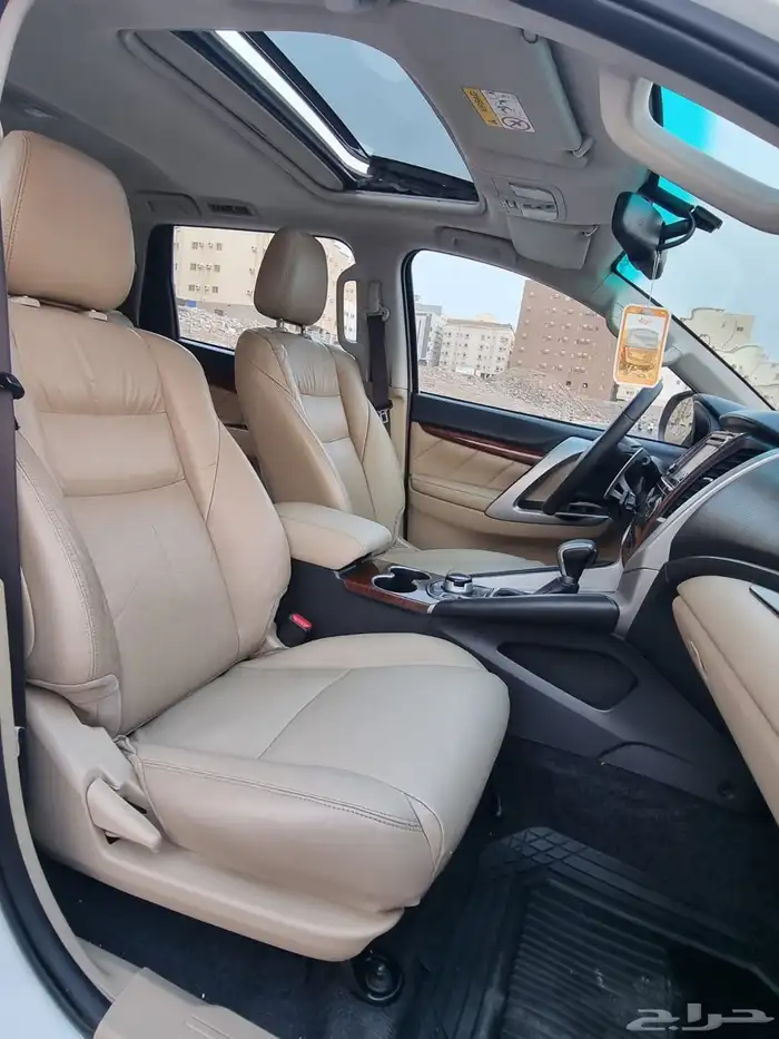 ميتسوبيشي مونتيرو 2018 فل لميتد سبورت 16