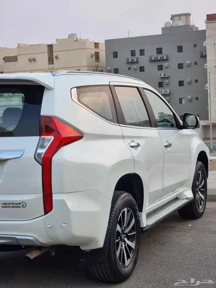 ميتسوبيشي مونتيرو 2018 فل لميتد سبورت 6