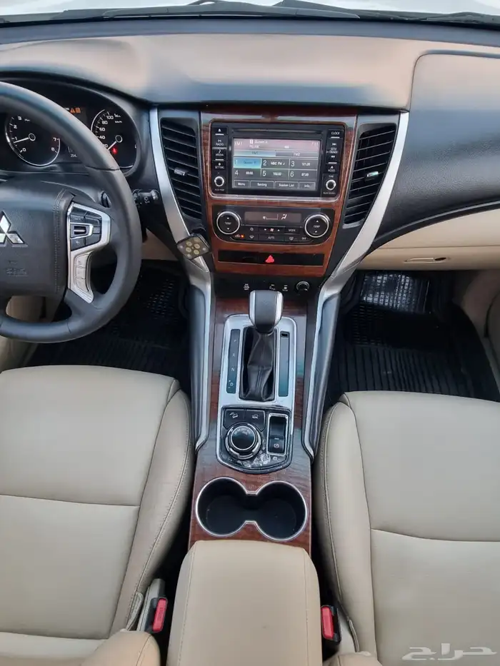 ميتسوبيشي مونتيرو 2018 فل لميتد سبورت 19