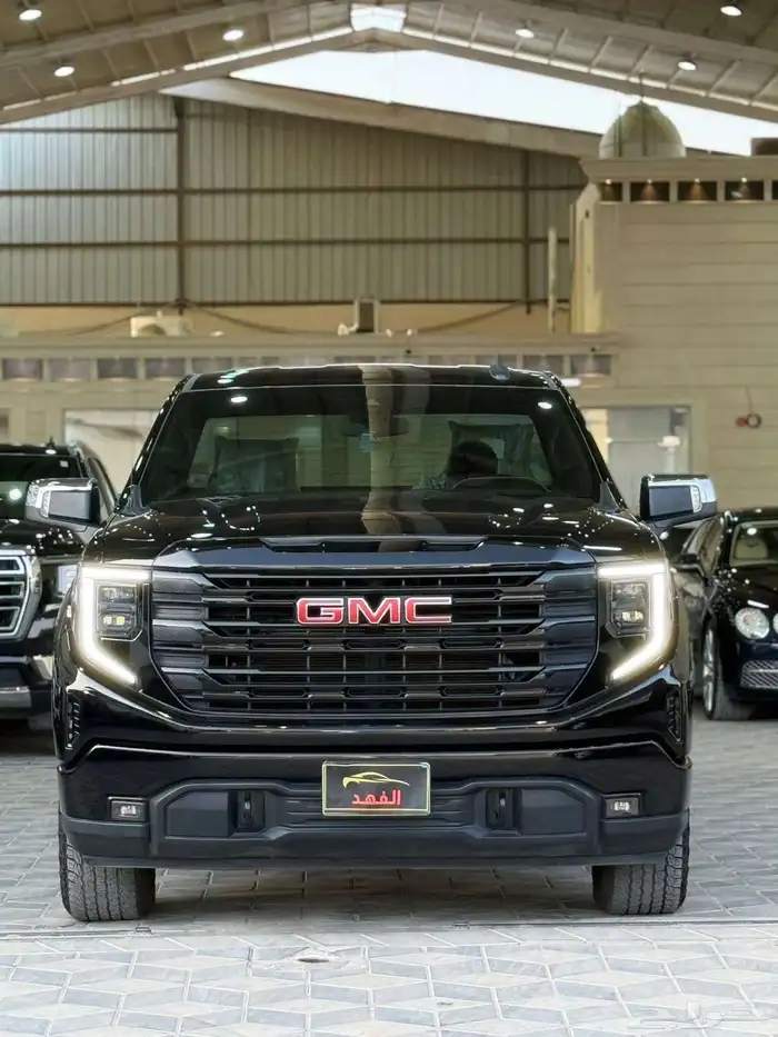 جي ام سي - سييرا - 2023 - الفيشن 9