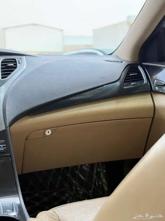 للبيع ازيرا 2016 فل كامل مخزن 17