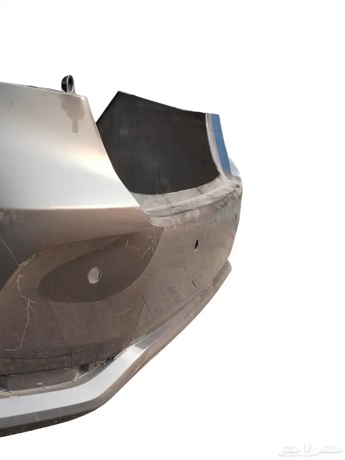 تويوتا كورولا 2023 (لون رمادي) صدام خلفي 1