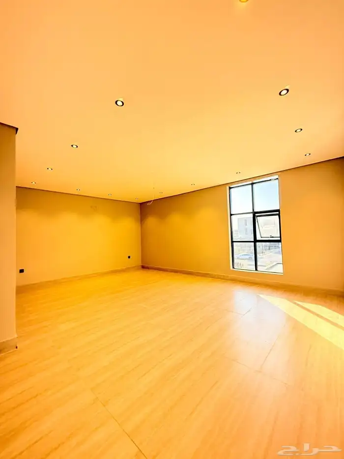 للبيع فيلا مساحة 420 السعر مليون و450 5