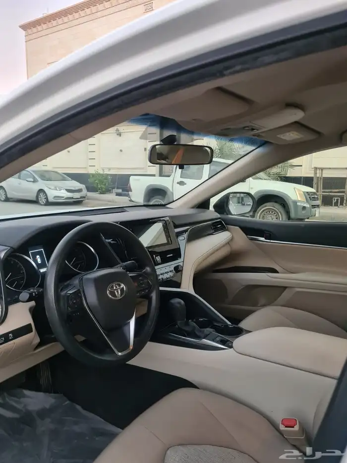 كامري 2022 LE اول مالك وشرط 7