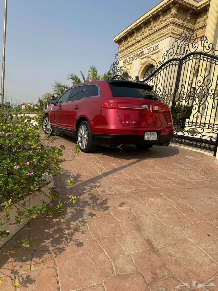 لنكولن MKT 2012 4