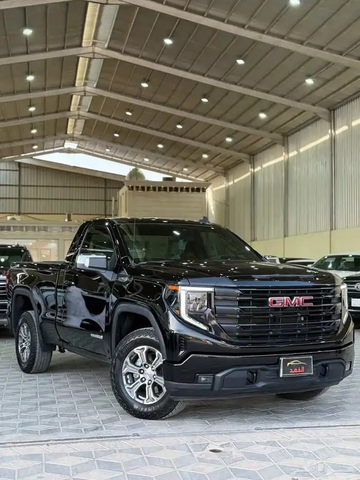 جي ام سي - سييرا - 2023 - الفيشن 5