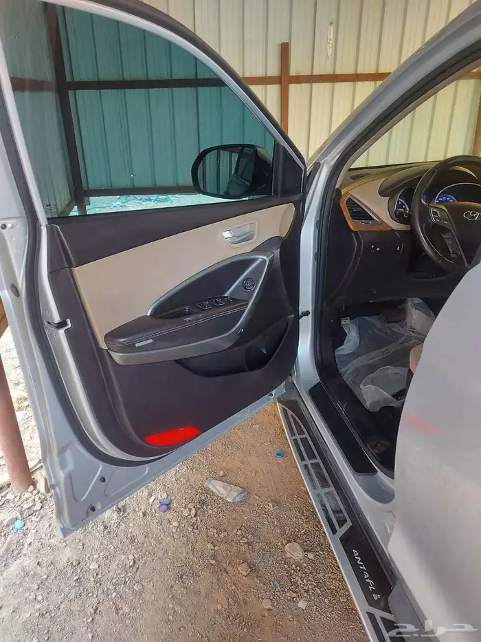 للبيع سنتافي 2015 فل كامل 4 سرندل 4