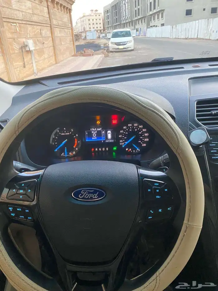 فورد اكسبلورر 2016 25