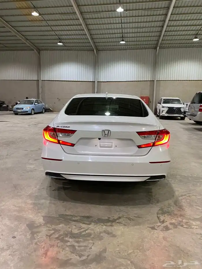 للبيع اكورد 2020 ممشى قليل 17