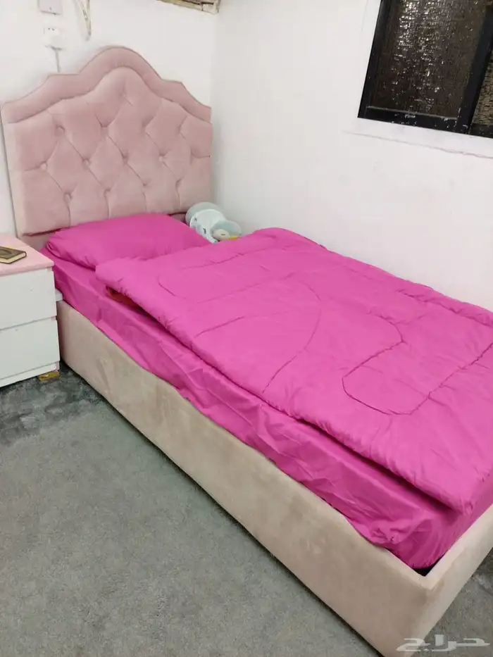 سريرين نفر ونص ب500مع المراتب 0