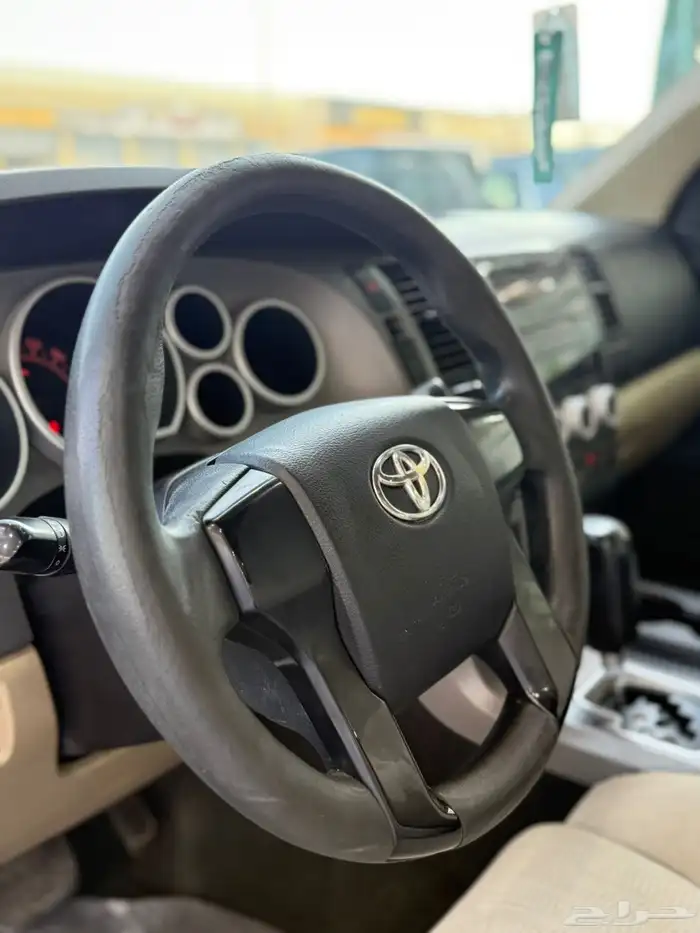 تويوتا - سيكويا - 2015 - بسعر68 الف 9