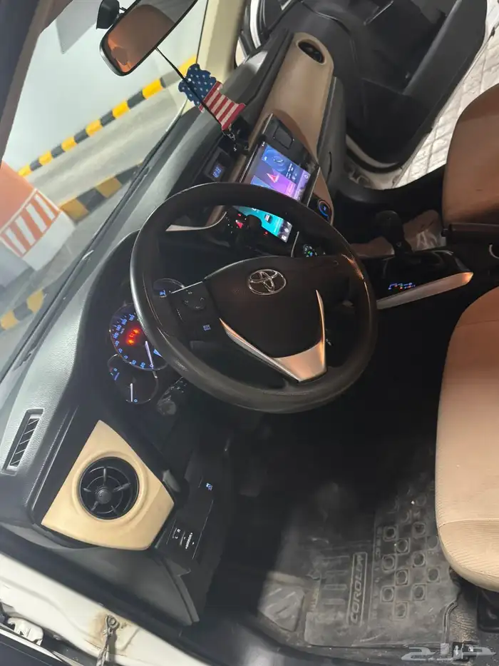 للبيع تويوتا كورولا 2019 8