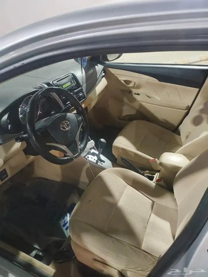 تويوتا يارس 2015 9