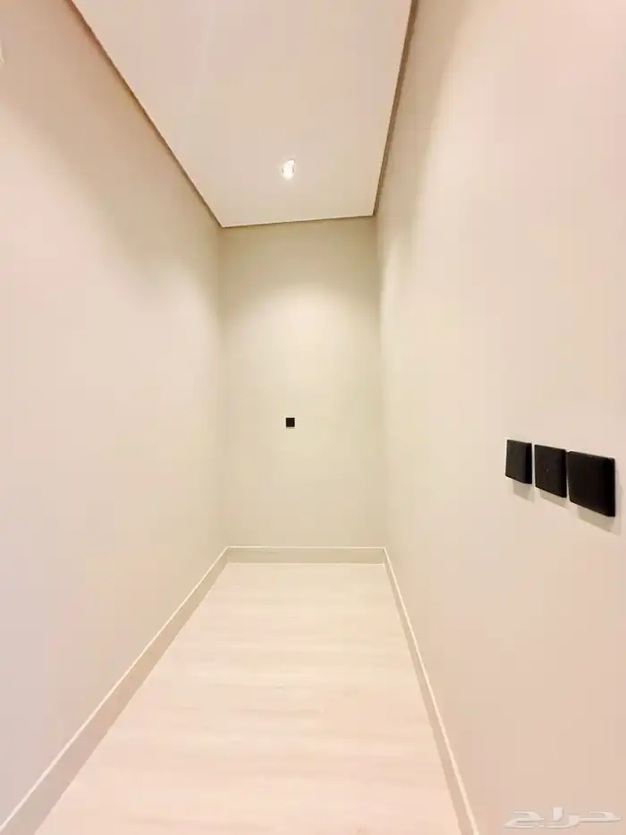 للبيع فيلا مساحة 420 السعر مليون و450 3