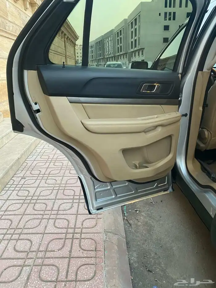 فورد اكسبلورر 2016 19