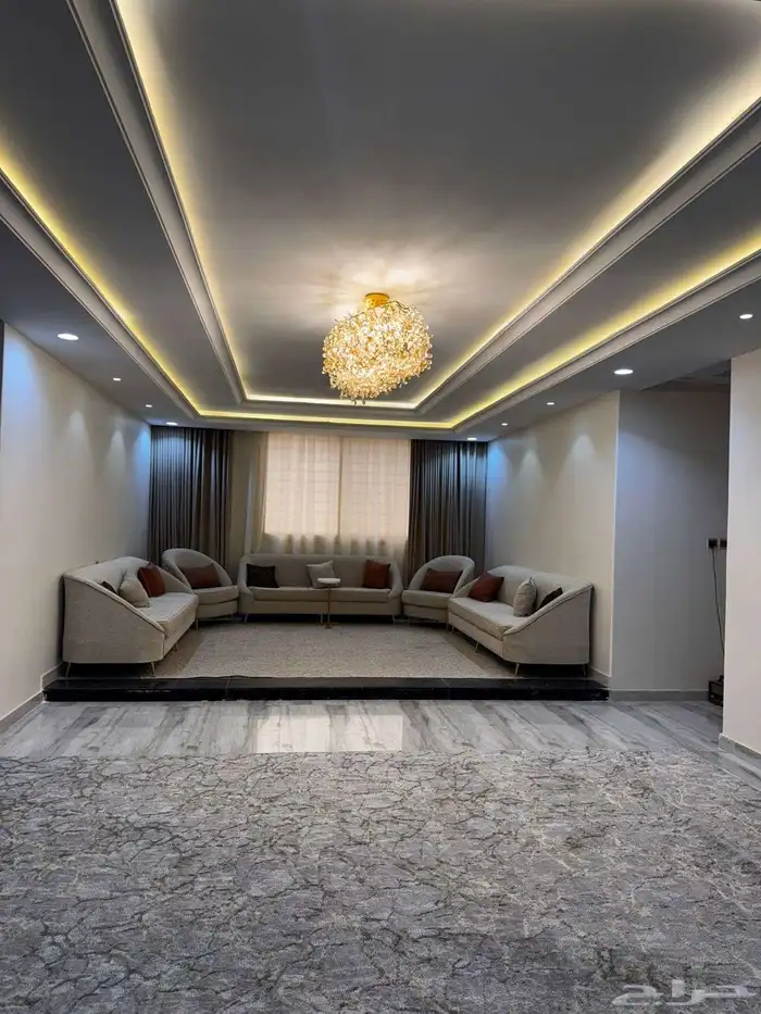 فلة للبيع في خميس مشيط حي العمارة 3