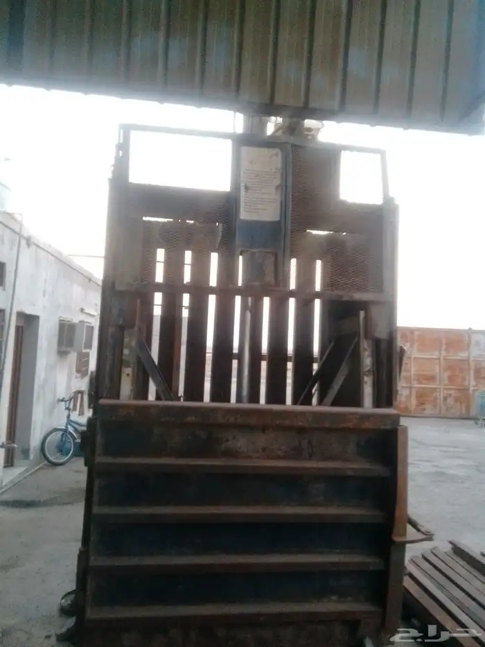 مكبس كرتون و بلاستيك واللمنيوم 0