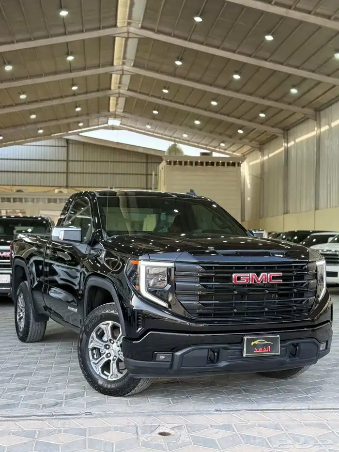 جي ام سي - سييرا - 2023 - الفيشن 1