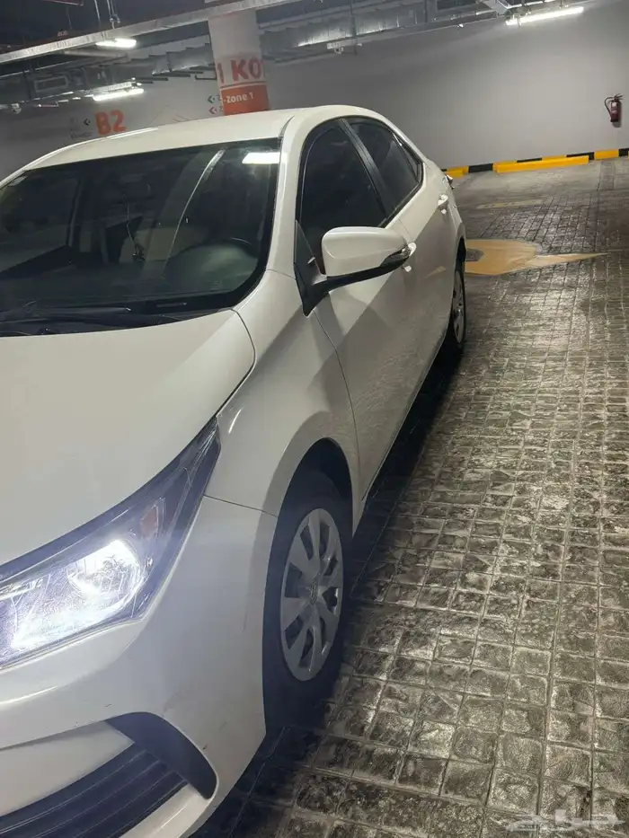 للبيع تويوتا كورولا 2019 1