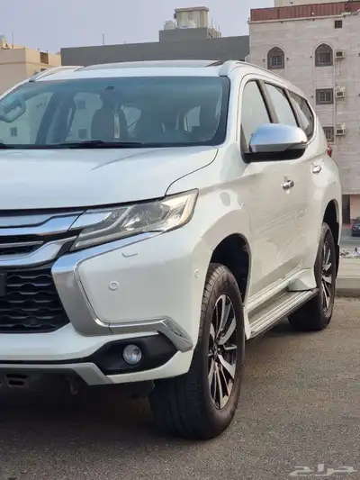 ميتسوبيشي مونتيرو 2018 فل لميتد سبورت index