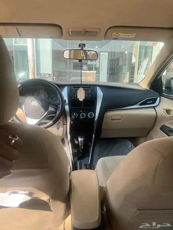 بيع سياره ياريس 2019 11