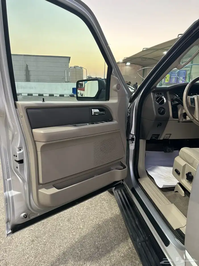 للبيع فورد اكسبدشن موديل 2012 شاص طويل 2