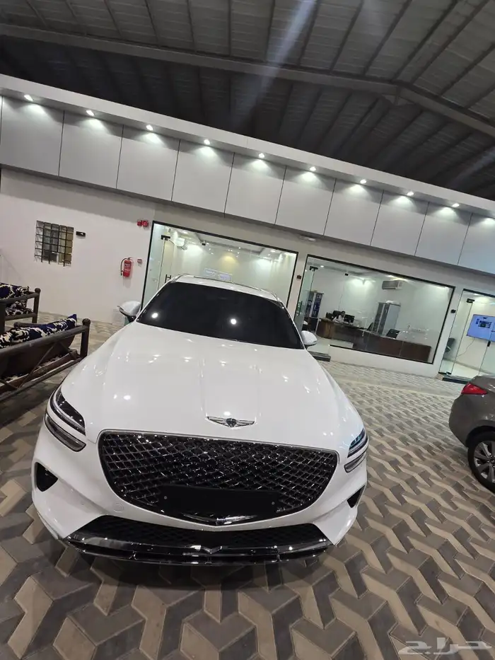 جينيسس GV70 وكاله 2024 ابيض 10