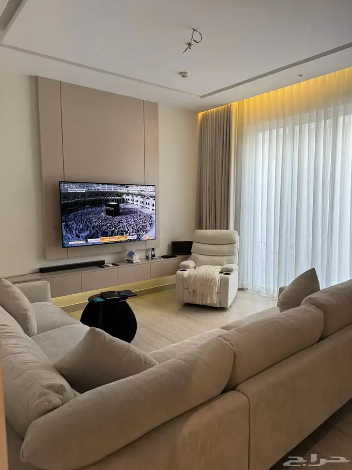 تاون هاوس راقي للإيجار (مؤثث بإثاث فاخر) 19