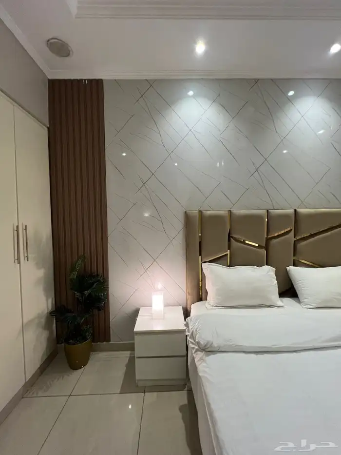 داماك شقة على البحر ببرج داماك اطلاله بحريه مع جاكوزي 13