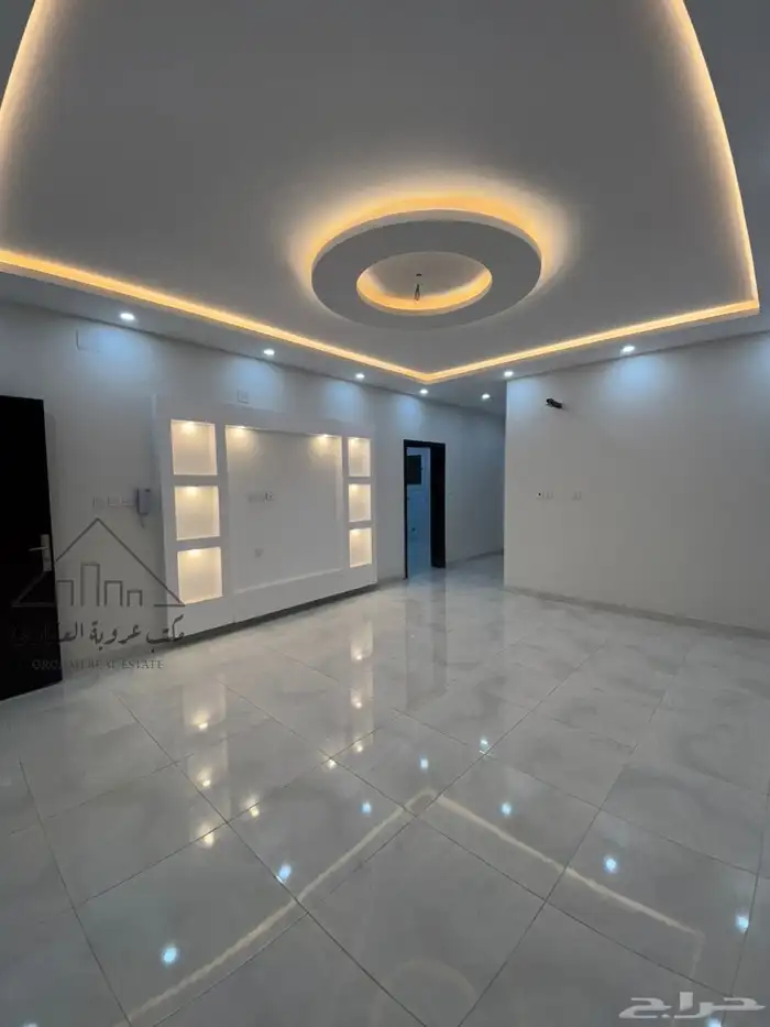 للبيع شقق تمليك دور ارضي مشب تبوك حي الاخضر 17