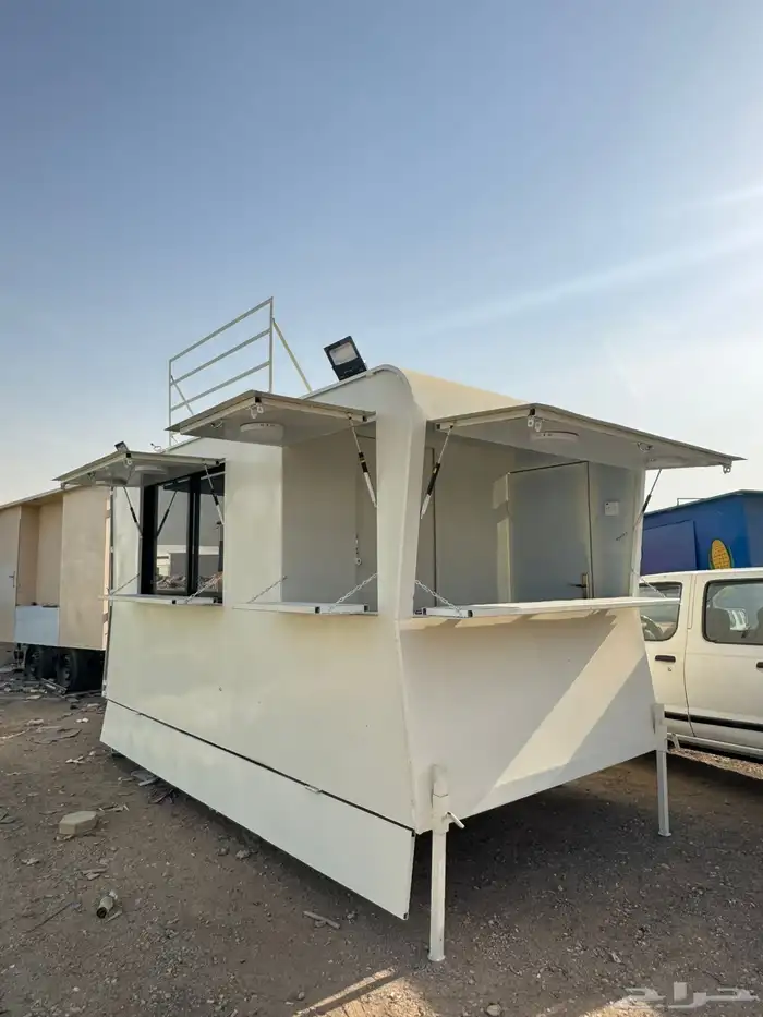 للبيع فود ترك 2 في 4 جديد جاهز 7