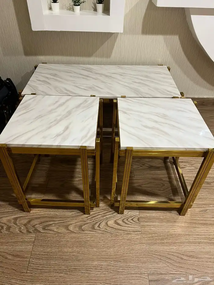 طاوله قهوه مع اثنين خدمه 0