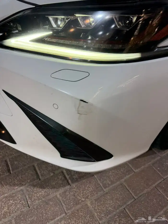 لكزس es350 f sport 2021 14
