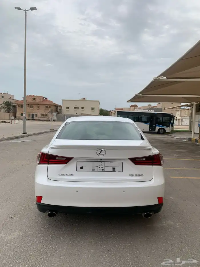 لكزس is350 ممشى قليل 2014 3
