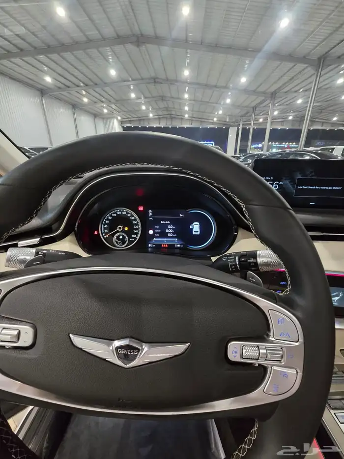 جينيسس GV70 وكاله 2024 ابيض 7