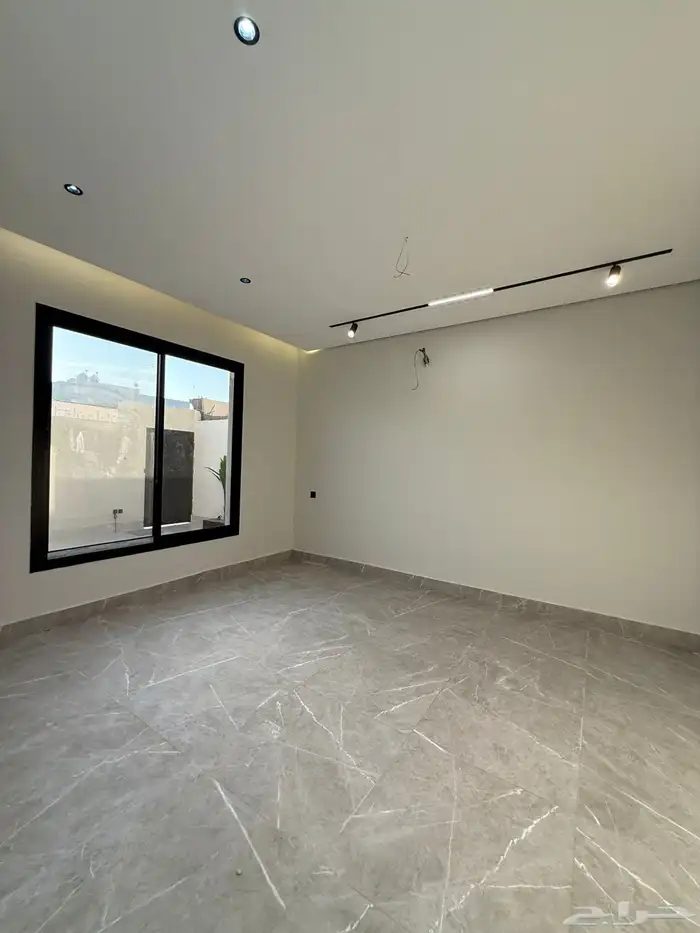 شقة تمليك ارضية حي الصفاء. السعر 590 3