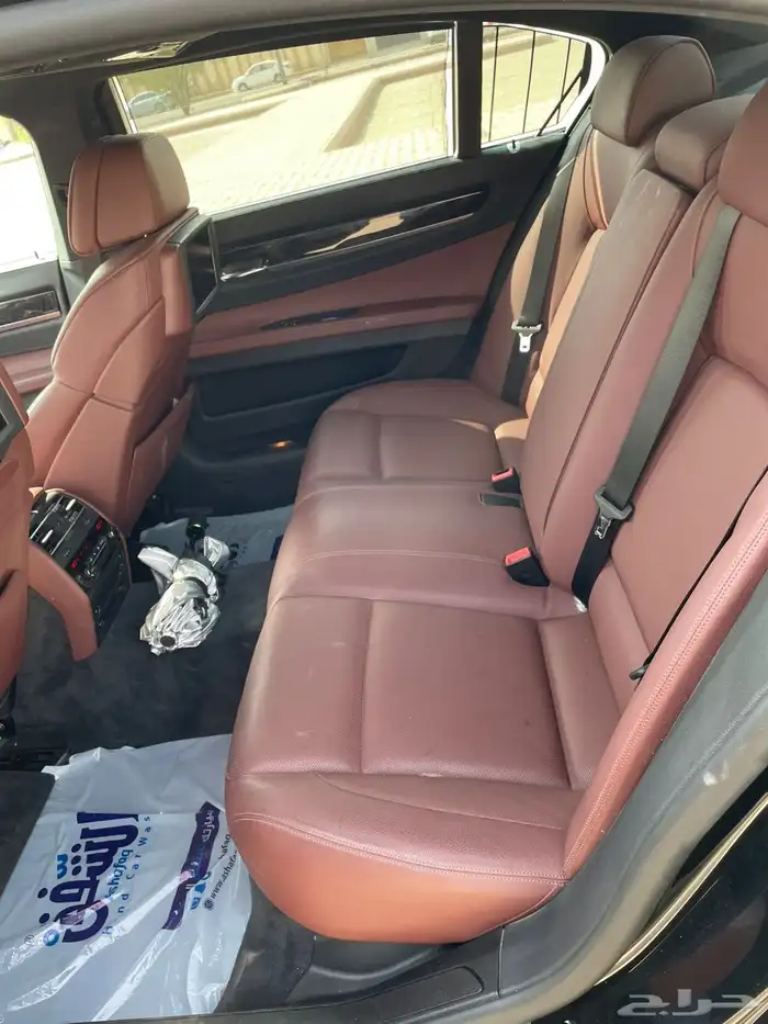 بي ام دبليو 2010 11